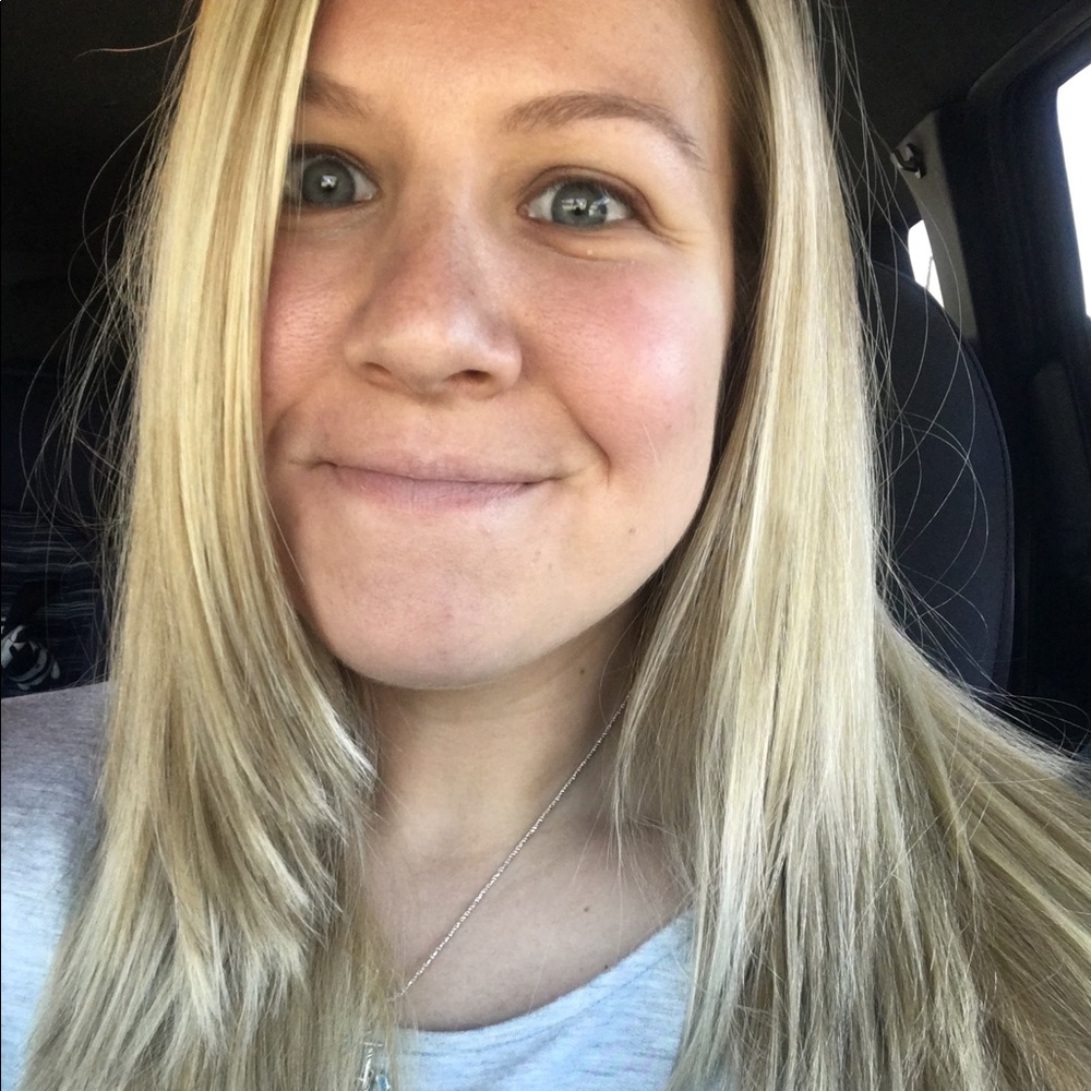 Meet your Posher, Allison